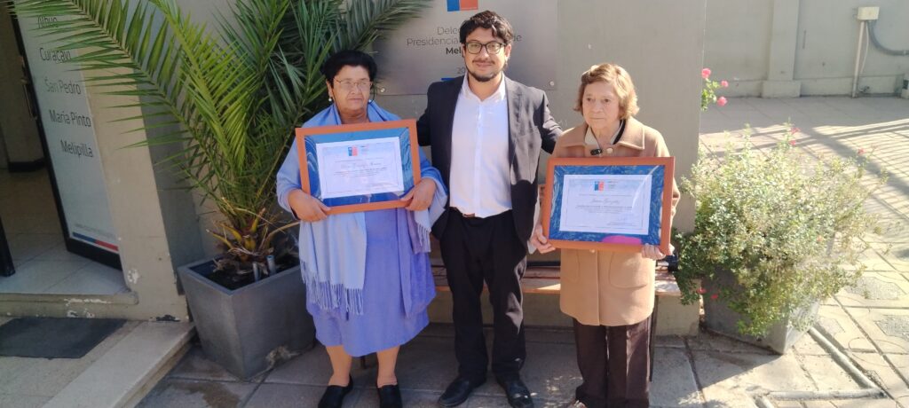 Cierre Mes de la Mujer: Delegación Provincial de Melipilla reconoce a tres mujeres de destacada trayectoria