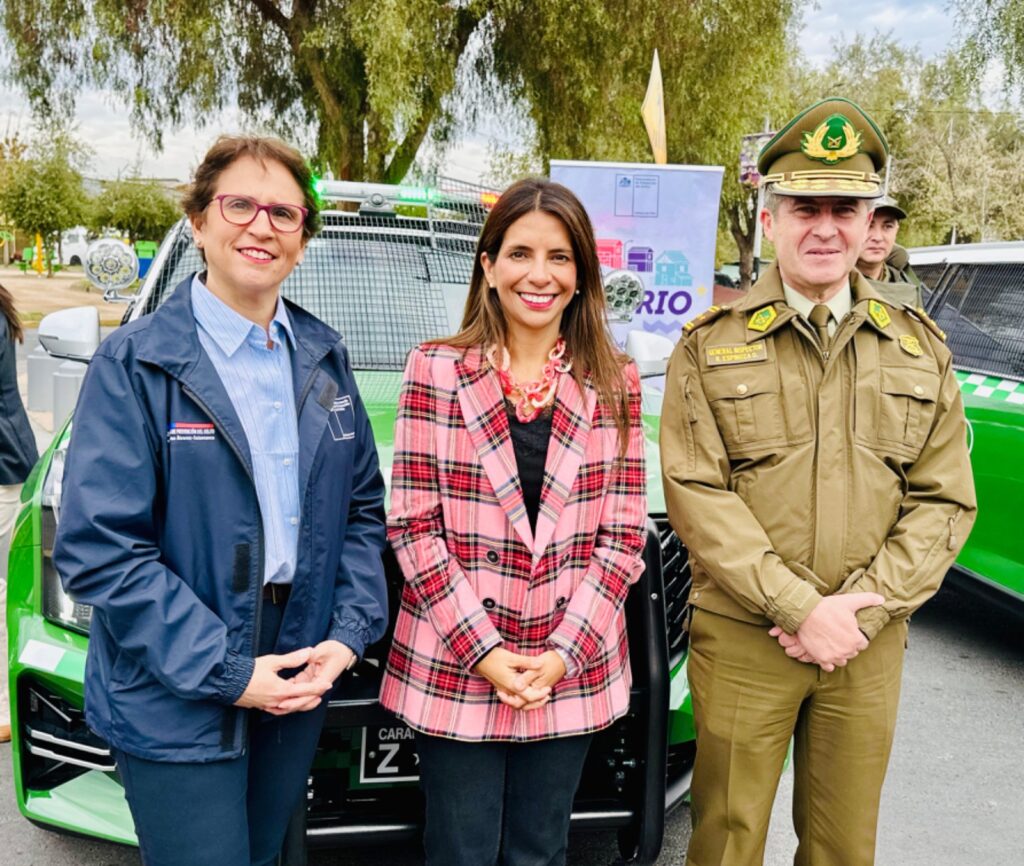 Alcaldesa Gárate aborda la Ley de Seguridad Municipal en encuentro con Subsecretaria Leitao y pide fortalecer atribuciones de inspectores