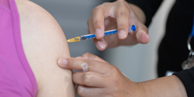 Autoridades de la Corporación Municipal reiteran llamado a vacunarse contra las enfermedades respiratorias