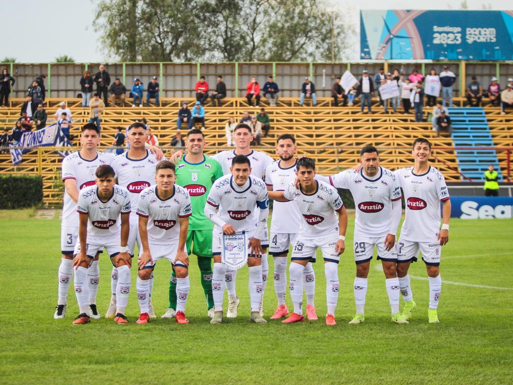 Deportes Melipilla perdió el clásico del Maipo