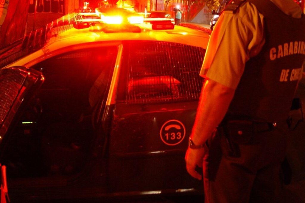 Vecinos retuvieron a sujeto sorprendido robando en una casa de Villa Renacer 