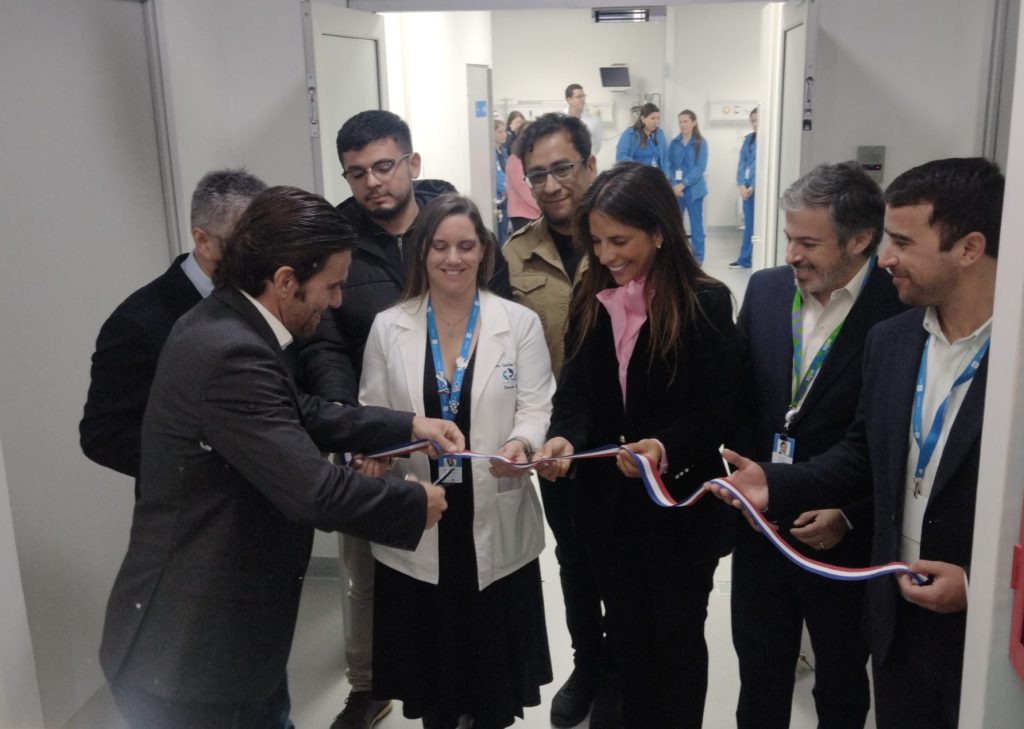 Inauguran la Unidad de Paciente Crítico (UPC) de Clínica Maitenes Achs Salud.
