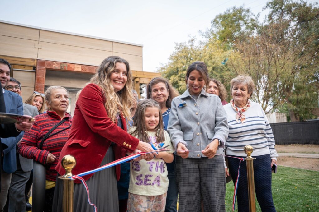 Alcaldesa Gárate inaugura primera oficina de información turística en Pomaire