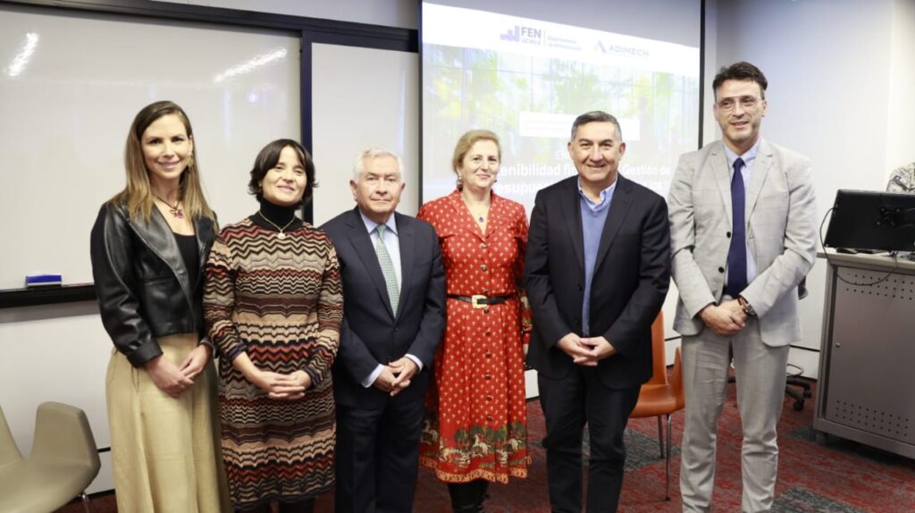 Hospital de Melipilla participa en importante Encuentro Nacional de Sostenibilidad Financiera y Gestión Hospitalaria