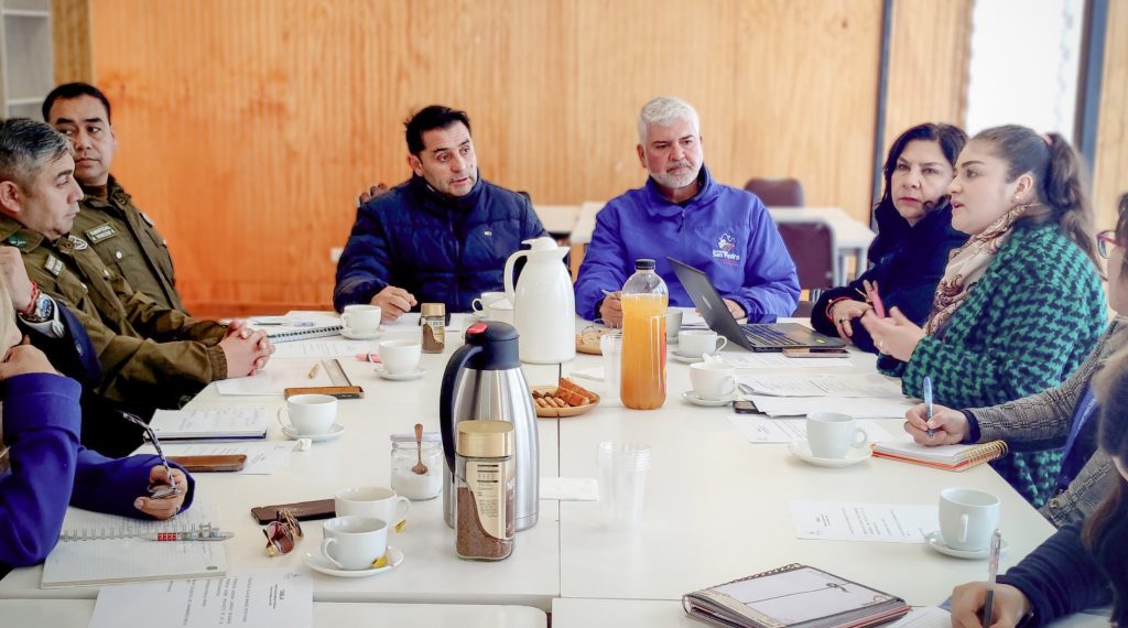 Refuerzan estrategias de seguridad en San Pedro con participación de autoridades comunales y de la delegación presidencial de Melipilla