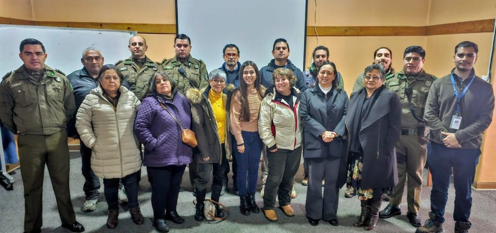 Vecinos de Padre Hurtado participan en jornada de seguridad
