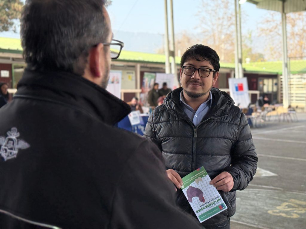 Gobierno en Terreno se desarrolló con éxito en el Colegio de Pomaire