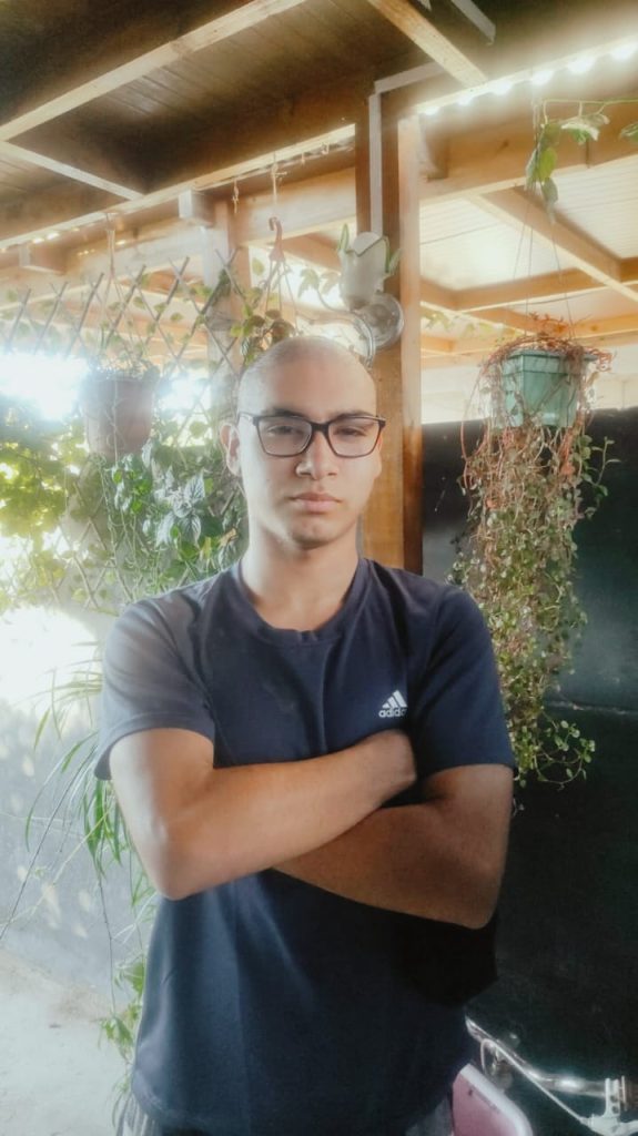 Familia melipillana solicita apoyo para cubrir costos médicos