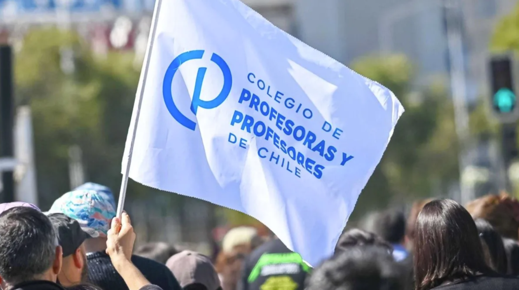 Presidentes de Colegio de Profesores de Melipilla y Talagante reaccionan al dictamen de Contraloría que obliga a descontarle por participación en el paro nacional