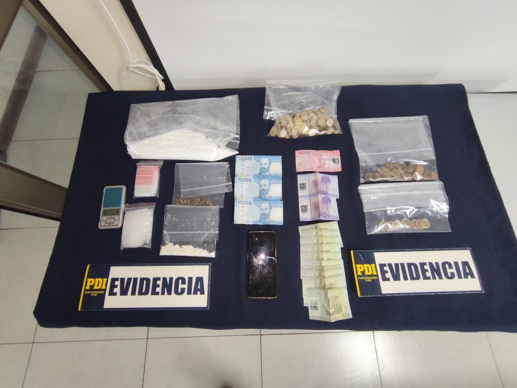 Detectives incautan droga y detienen a hombre por microtráfico en Melipilla