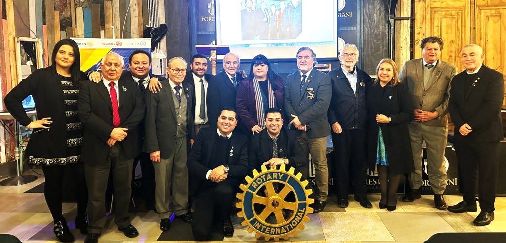 Rotary Club de Melipilla renueva liderazgo: Actual concejala Pamela Acuña asume presidencia local