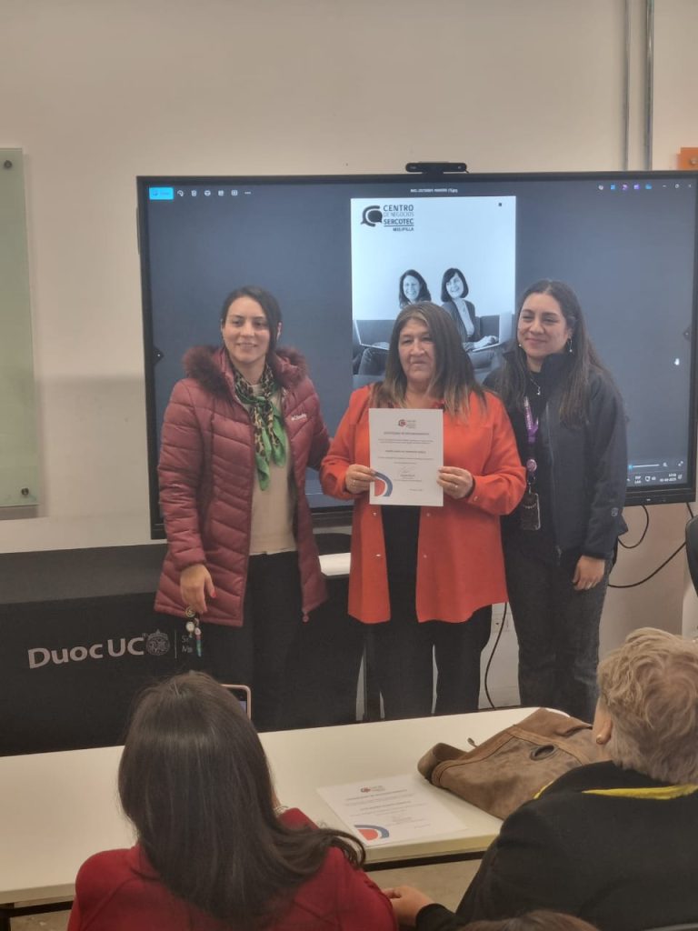 Finalizó programa “Academia de mujeres empresarias”