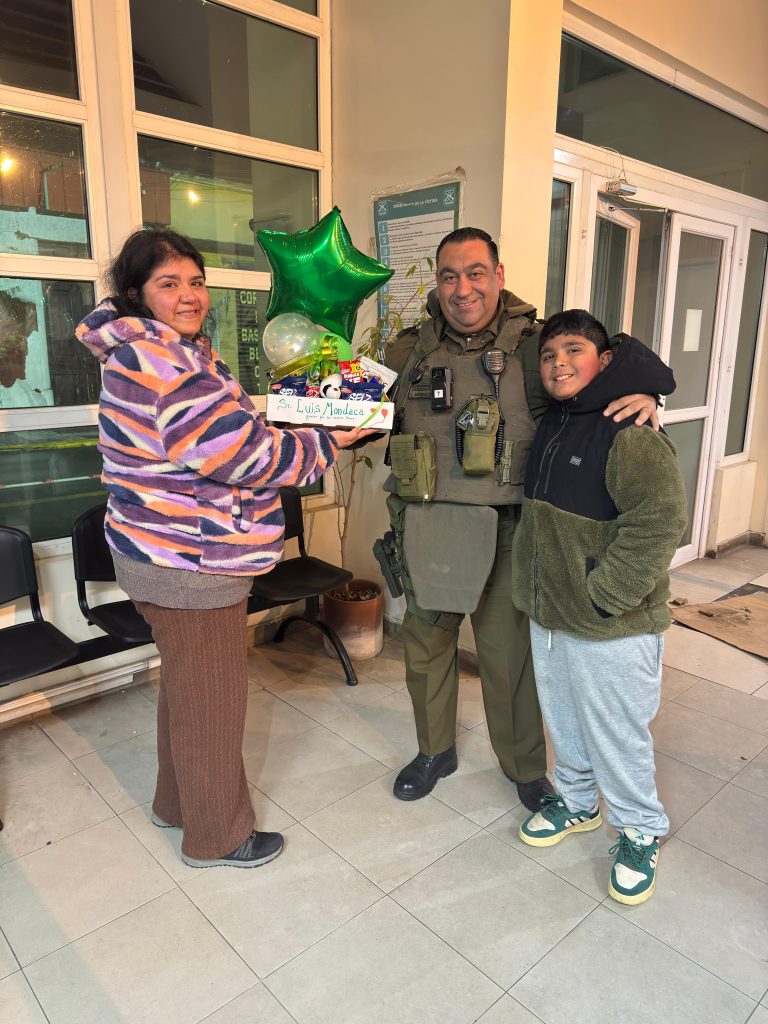 Madre agradece a sargento de Carabineros y Bombero de Melipilla que rescató a su hijo en voraz incendio