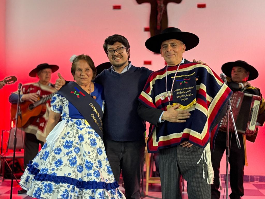 San Pedro se queda con el primer lugar en la fase provincial del Campeonato de Cueca del Adulto Mayor