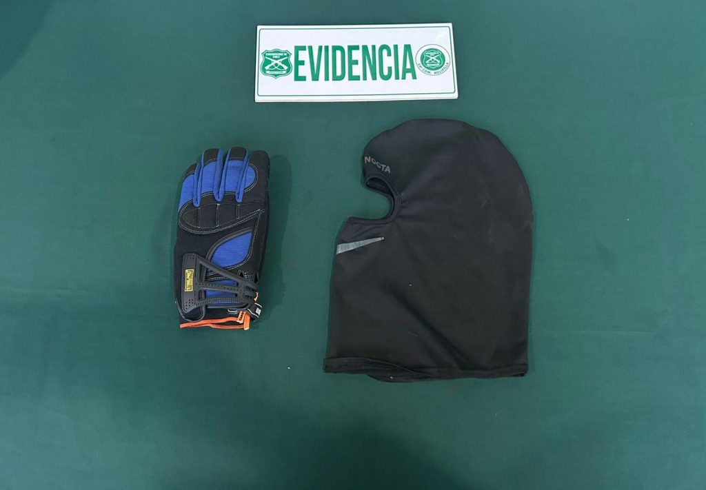 Tres detenidos tras intento de robo en Camino Las Flores