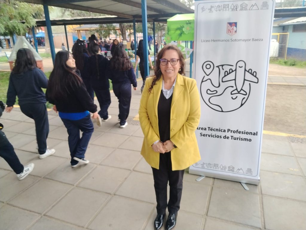 Liceo Hermanos Sotomayor Baeza celebró el Día de la Educación Técnico-Profesional con diversas actividades