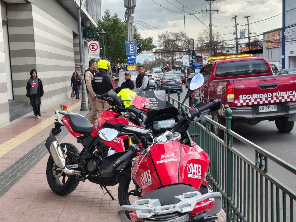 Posible intento de estafa a adultos mayores fue detectado por seguridad municipal en pleno centro de Talagante