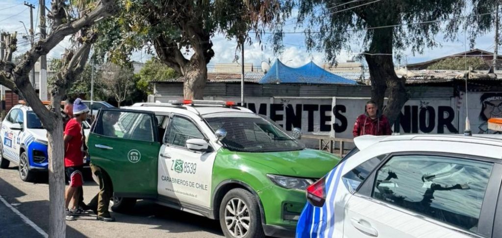 Detienen a dos individuos por robo a domicilio en Peñaflor tras alerta vecinal y rápida acción municipal